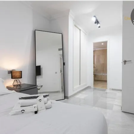 Golden Mille Apartament *